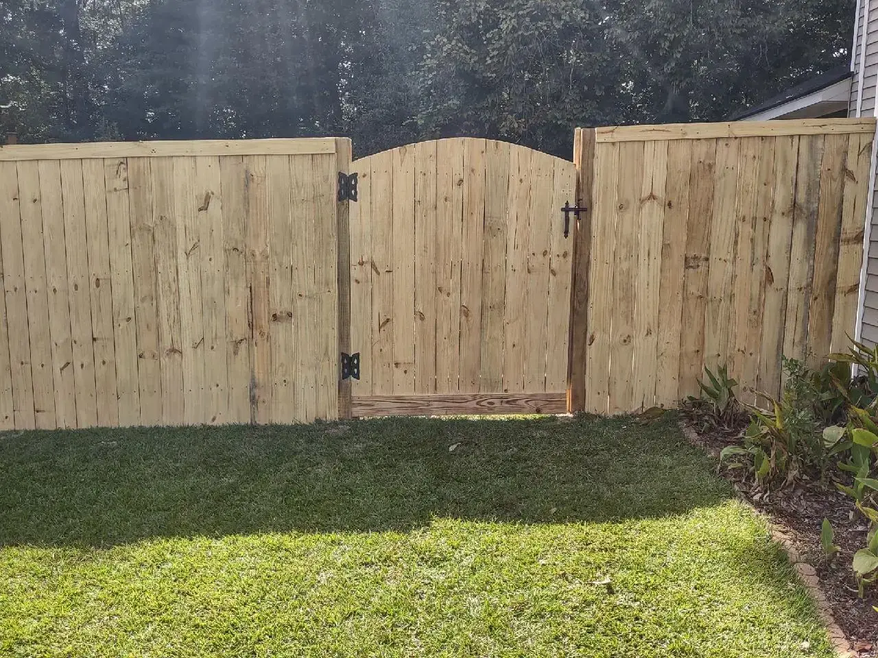 Fence Maintenance in Charleston, SC | Carolina Fence Company