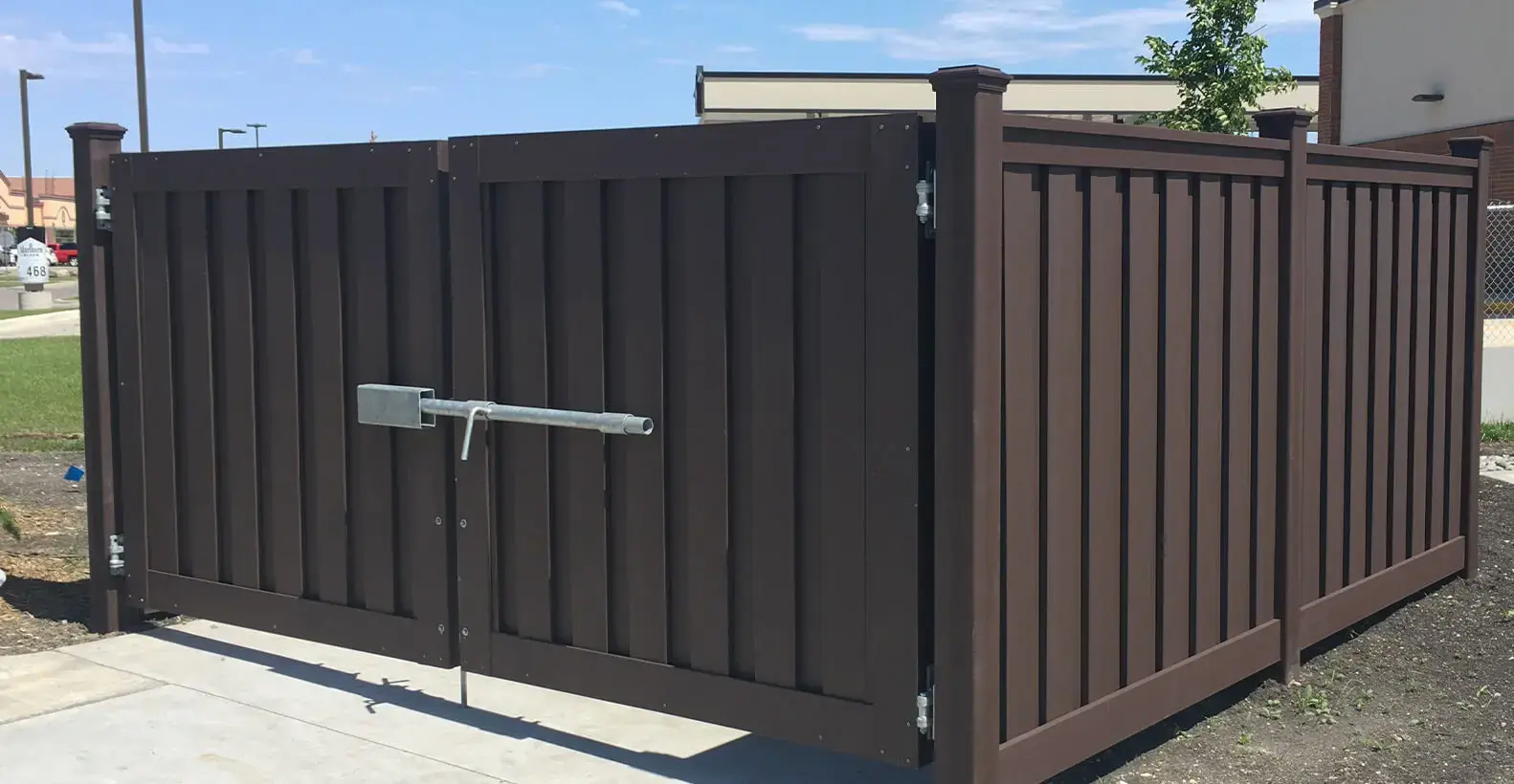 Sk trex composite commercial gates